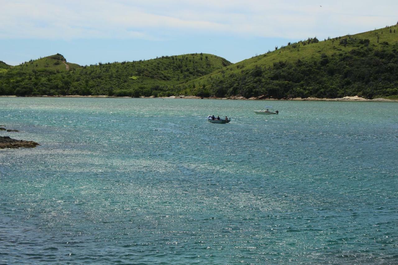 Apto Confortavel De 3 Quartos-cabo Frio *